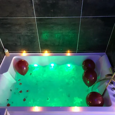 Malt&spa Jacuzzi Privatif 公寓 *